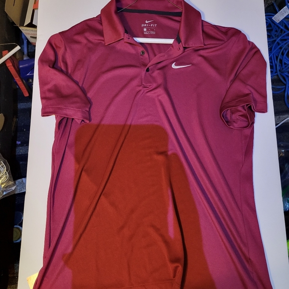 Nike Dri-fit Red collared shirt short sleeve - Picture 1 of 2